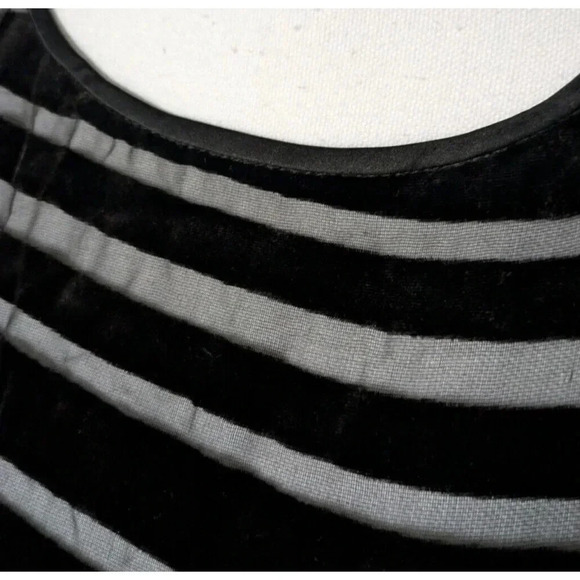 Eileen Fisher Ballet Velvet Burnout Top Size PS Black Silk & Rayon Cap Sleeve - Picture 5 of 5